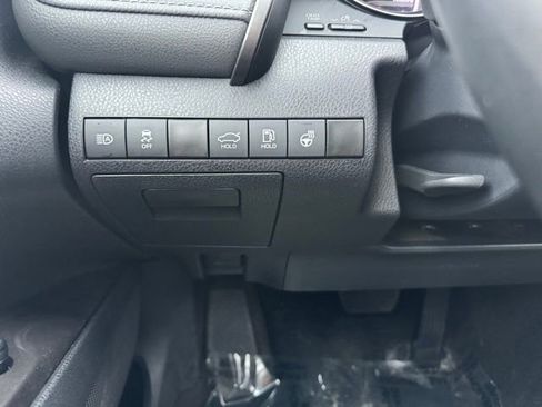 Certified 2023 Toyota Camry SE w/ Cold Weather Package image 26