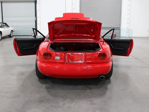 Used 1990 MAZDA MX-5 Miata RWD image 38