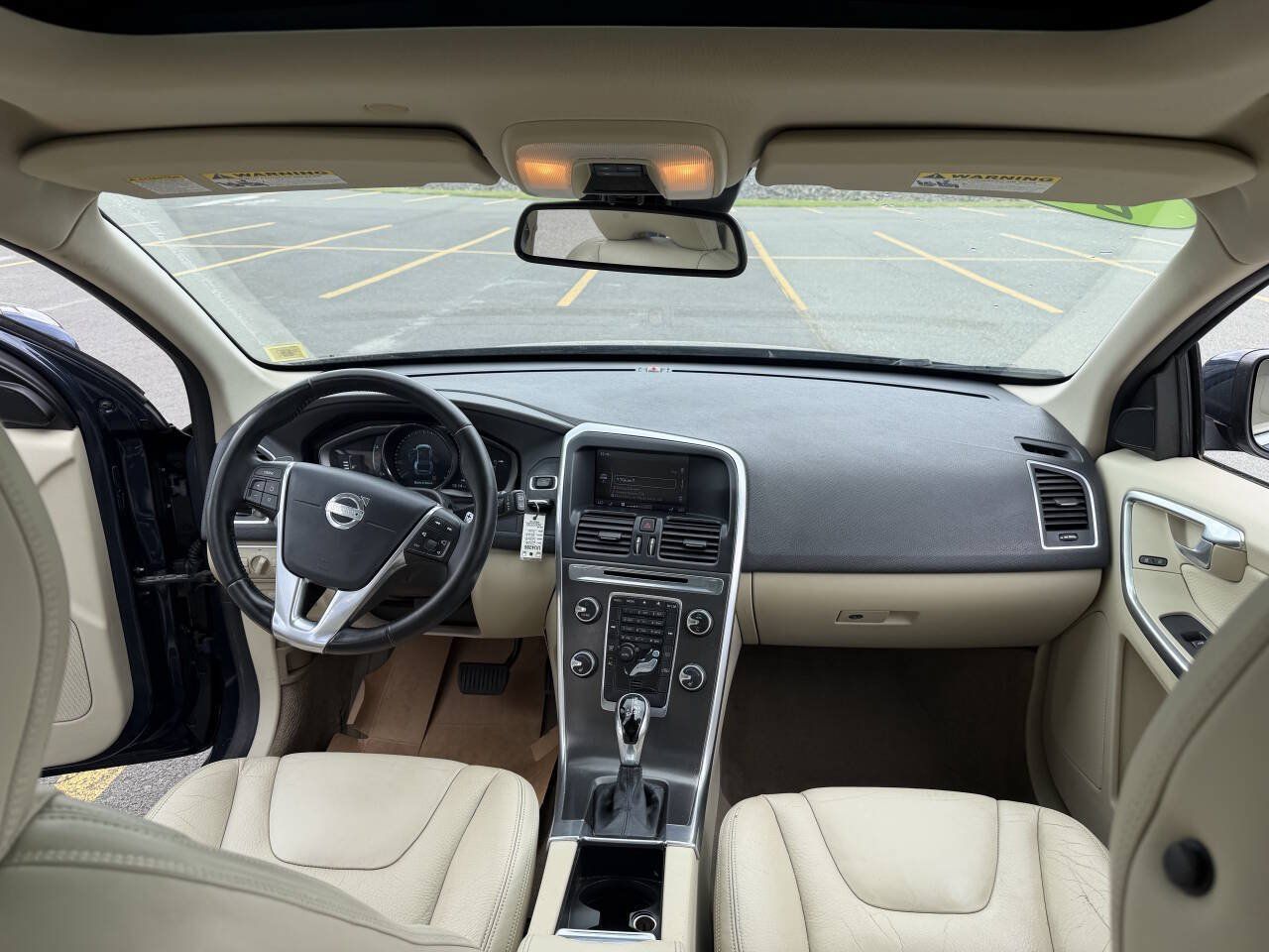 Used 2014 Volvo XC60 T6 AWD/4WD image 11