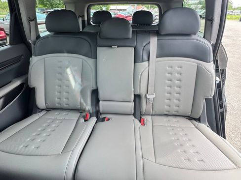 New 2026 Kia EV9 Wind image 13