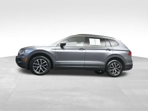 Used 2021 Volkswagen Tiguan SE AWD/4WD image 27