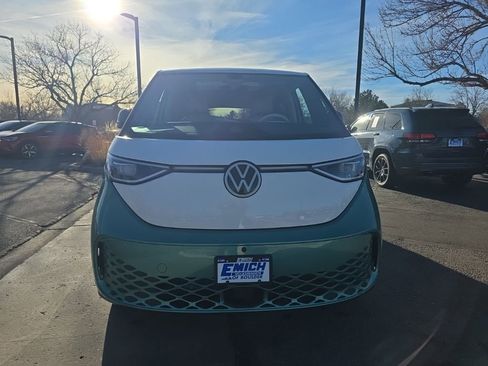 New 2025 Volkswagen ID. Buzz Pro S Plus image 8
