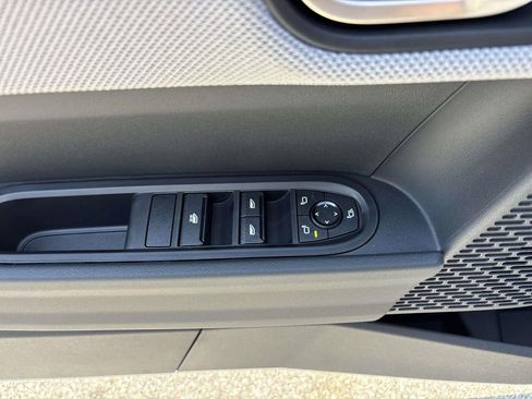 New 2026 MINI Cooper S image 13