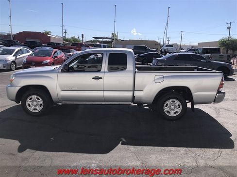 Used 2010 Toyota Tacoma 2WD Access Cab w/ SR5 Pkg #2 image 5