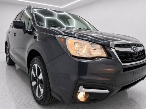 Used 2017 Subaru Forester 2.5i Limited AWD/4WD image 37