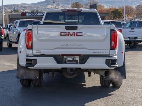 Used 2022 GMC Sierra 3500 Denali image 4