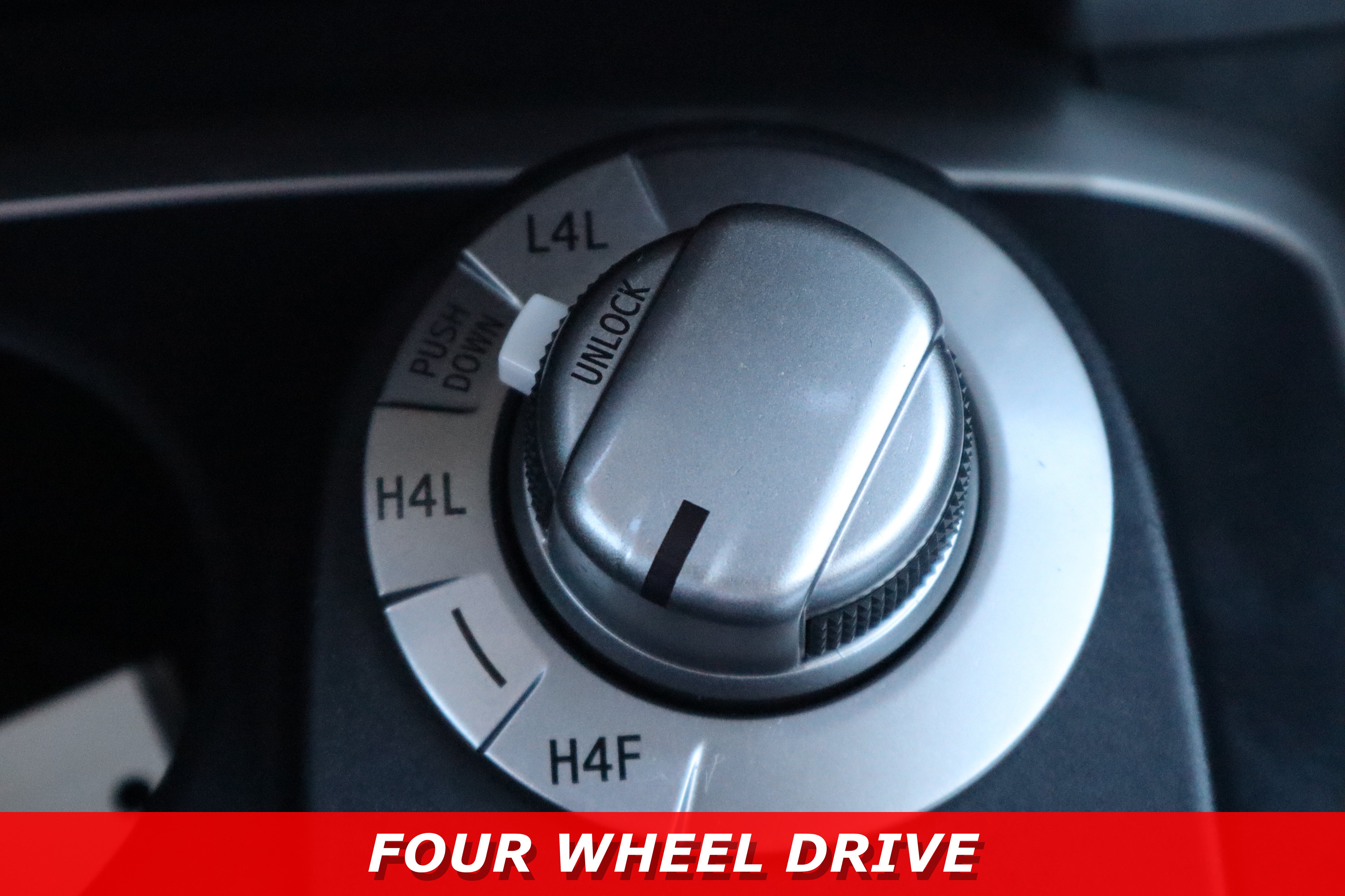 Used 2021 Toyota 4Runner Limited AWD/4WD image 23