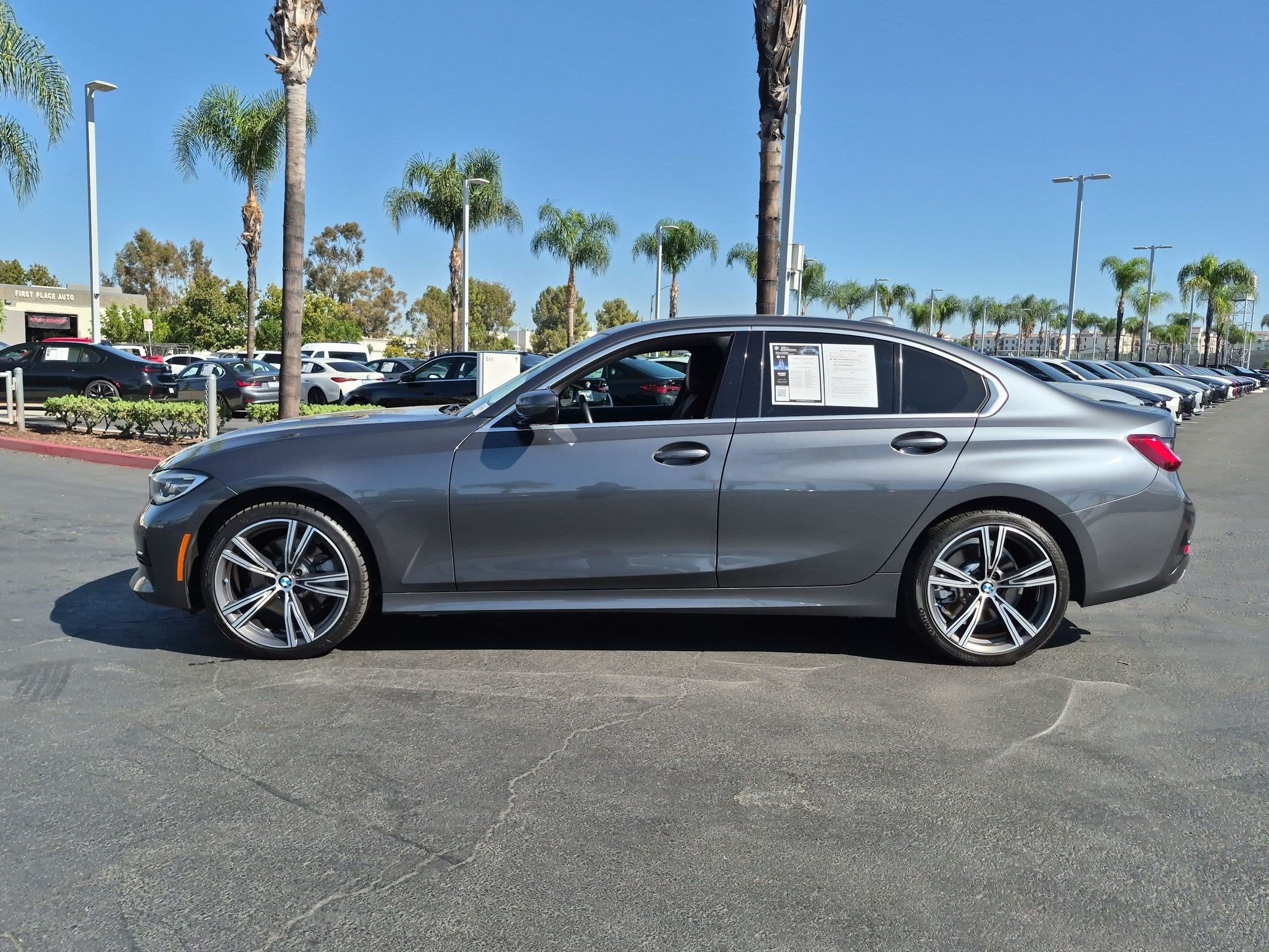Used 2022 BMW 330i xDrive Sedan w/ Premium Package 2 AWD/4WD image 7