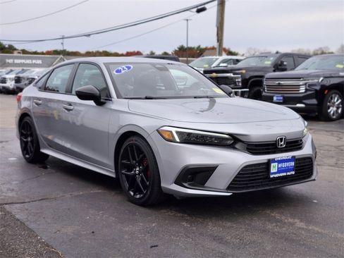 Used 2023 Honda Civic Sport image 7