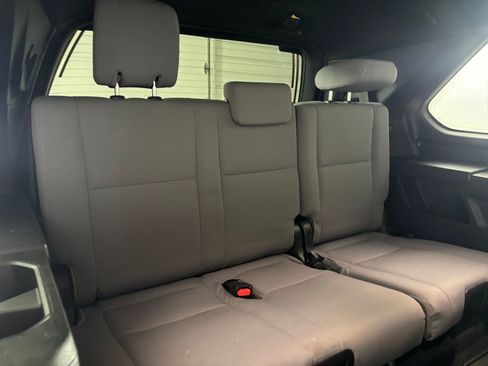 Used 2025 Toyota Sequoia SR5 AWD/4WD image 26