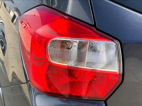 Used 2015 Subaru Crosstrek 2.0i Premium w/ Moonroof Package AWD/4WD image 26