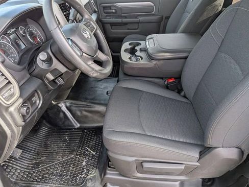 New 2026 RAM 3500 Tradesman image 15