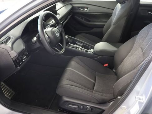 Used 2025 Honda Accord Sport image 20