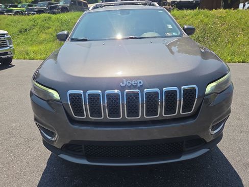 Certified 2019 Jeep Cherokee Limited w/ Trailer Tow Group AWD/4WD image 9