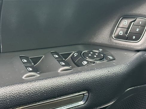 Certified 2024 Ford Expedition XLT image 13