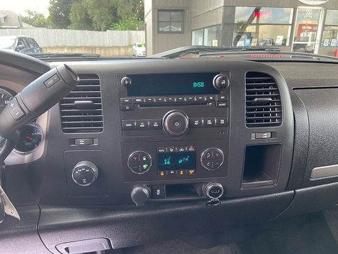 Used 2012 GMC Sierra 1500 SLE w/ Power Tech Package AWD/4WD image 7