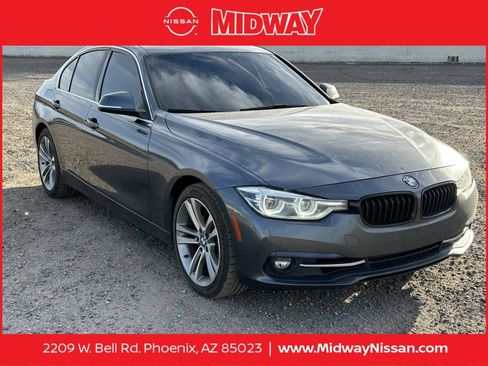 Used 2018 BMW 330i Sedan image 1