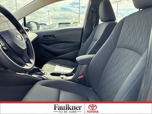 Used 2024 Toyota Corolla LE FWD image 23