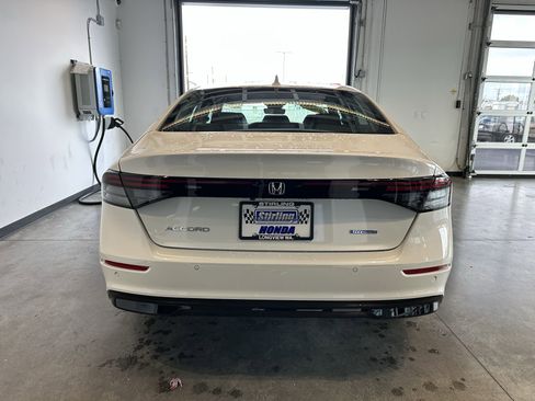 New 2025 Honda Accord EX-L image 4