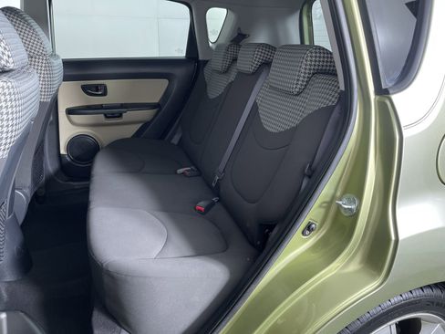 Used 2010 Kia Soul ! image 20