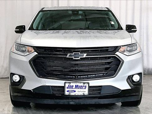 Used 2021 Chevrolet Traverse Premier w/ Redline Edition image 2