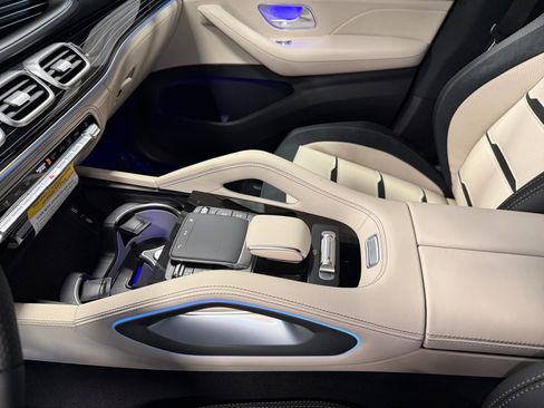 New 2026 Mercedes-Benz GLE 53 AMG 4MATIC image 15