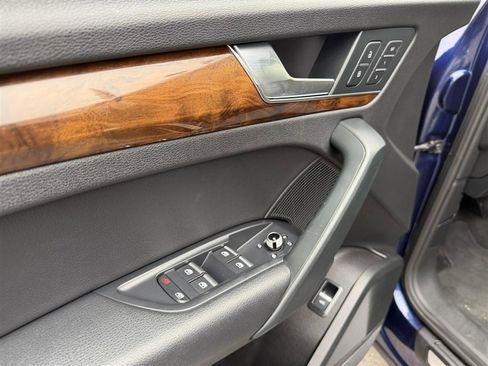 Used 2018 Audi Q5 2.0T Premium Plus w/ Premium Plus Package image 18