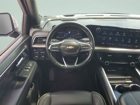 Used 2025 Chevrolet Tahoe Premier image 15