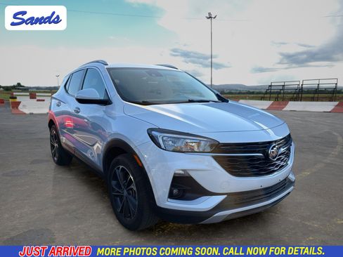 Used 2022 Buick Encore GX Select w/ Safety Package II FWD image 1