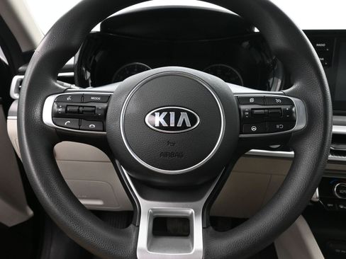Used 2021 Kia K5 LXS image 13