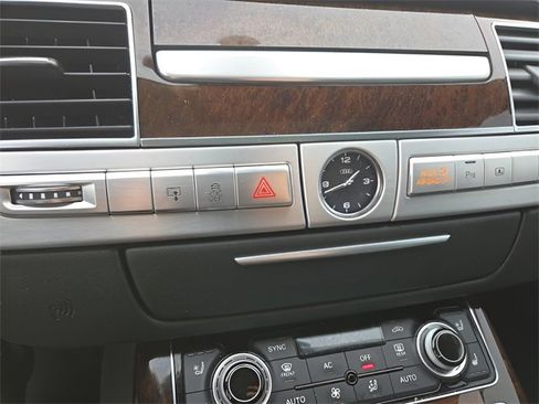 Used 2012 Audi A8 4.2 image 19