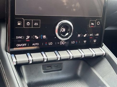 New 2026 GMC Terrain Elevation w/ Elevation Premium Package AWD/4WD image 20