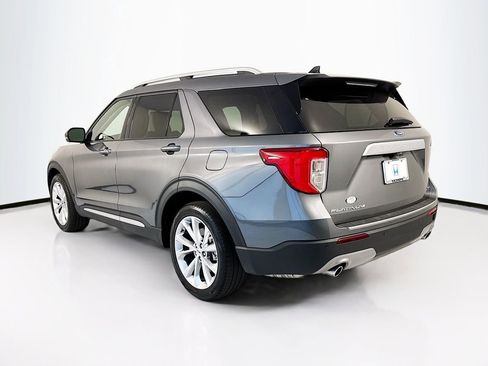 Used 2023 Ford Explorer Platinum RWD image 7