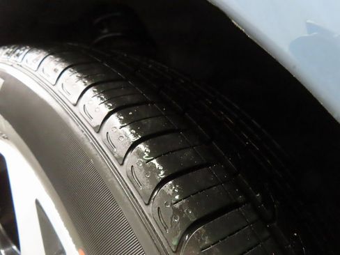 Used 2023 Ford Escape ST-Line Elite w/ Premium Technology Package image 7