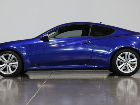 Used 2012 Hyundai Genesis 3.8 image 27