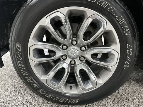 Used 2022 RAM 1500 Big Horn AWD/4WD image 15