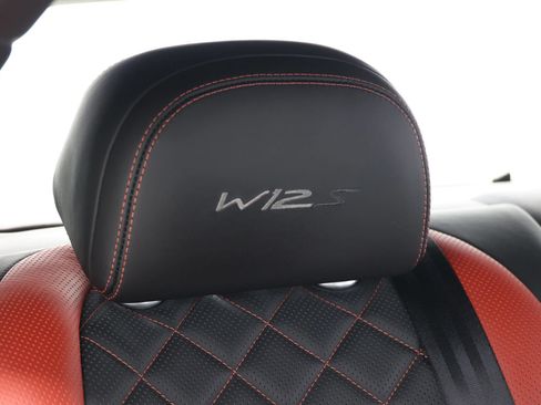 Used 2017 Bentley Flying Spur S W12 AWD/4WD image 76