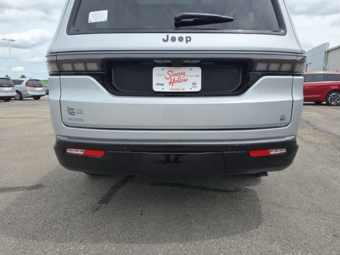 New 2026 Jeep Grand Wagoneer 4WD image 16