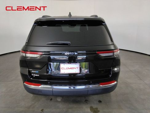 Used 2022 Jeep Grand Cherokee Limited 4xe AWD/4WD image 6
