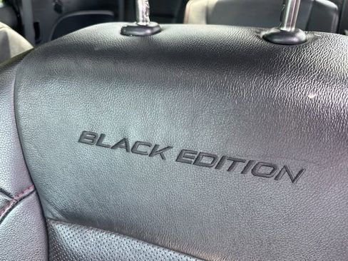 Used 2020 Honda Pilot Black Edition image 17