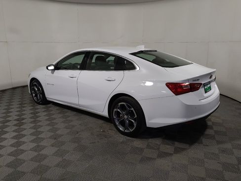 Used 2024 Chevrolet Malibu LT FWD image 3