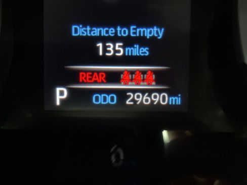 Used 2020 Toyota RAV4 LE image 28