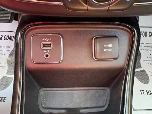 Used 2019 Jeep Compass Limited FWD image 21
