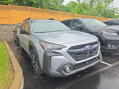 Used 2025 Subaru Outback Onyx Edition AWD/4WD image 6