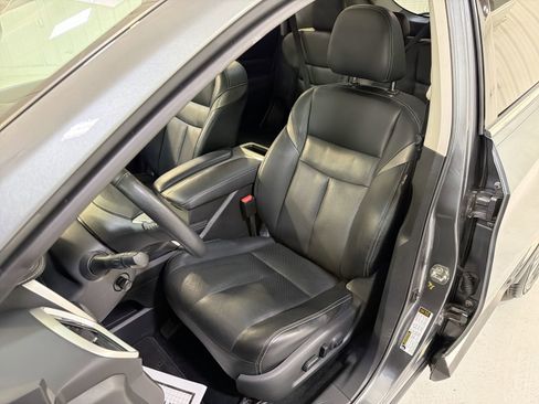 Used 2018 Nissan Murano Platinum image 10