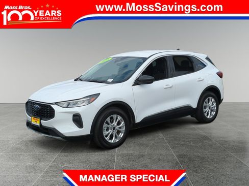 Used 2023 Ford Escape Active image 1