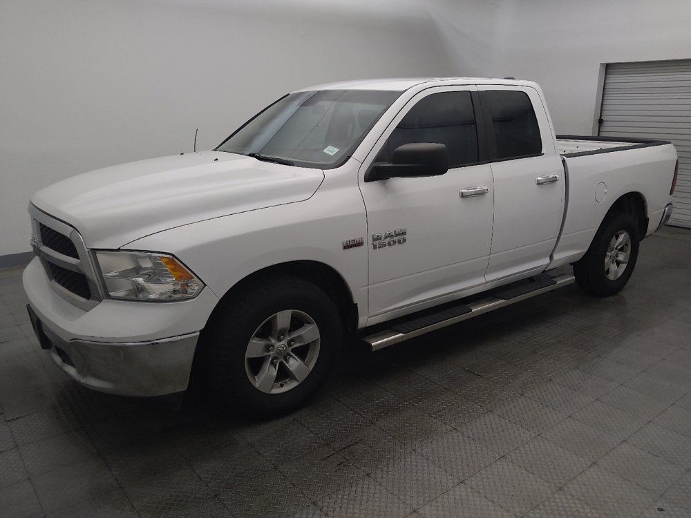 Used 2018 RAM 1500 Classic SLT RWD image 2