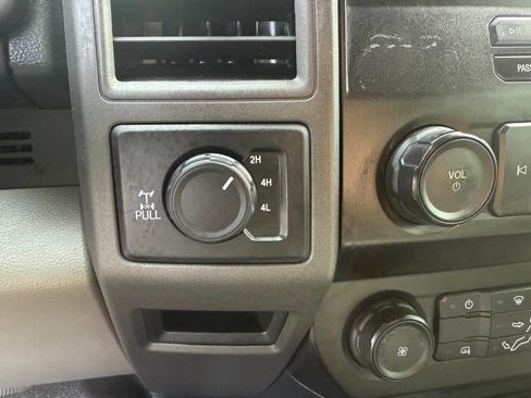 Used 2021 Ford F350 XL w/ Power Equipment Group image 36