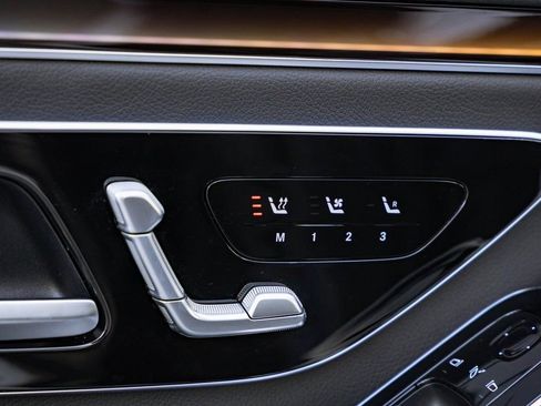 Used 2023 Mercedes-Benz S 500 4MATIC w/ AMG Line image 20