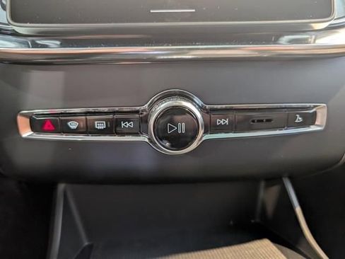 New 2026 Volvo XC90 B6 Ultra w/ Protection Package AWD/4WD image 21